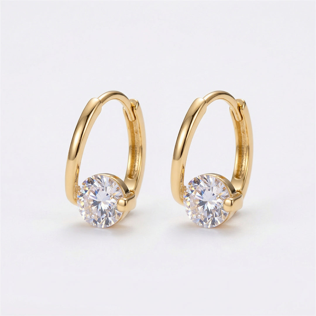 Sofía | Pendientes elegantes dorados con detalle de circonita