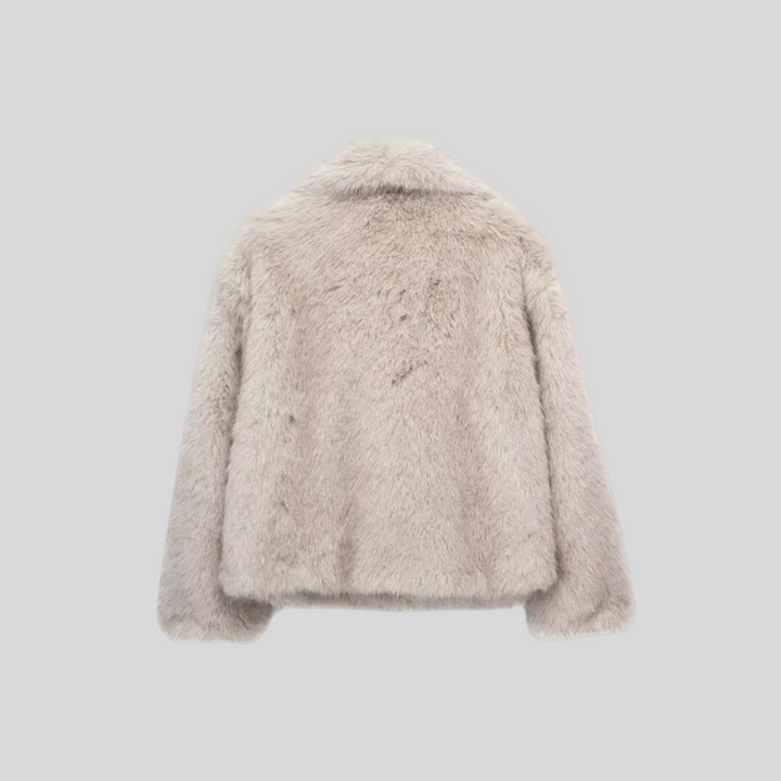 VICTORIA™║Abrigo de piel