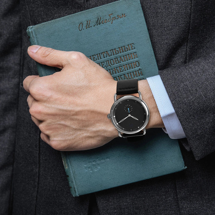 Meridian – Reloj Moderno