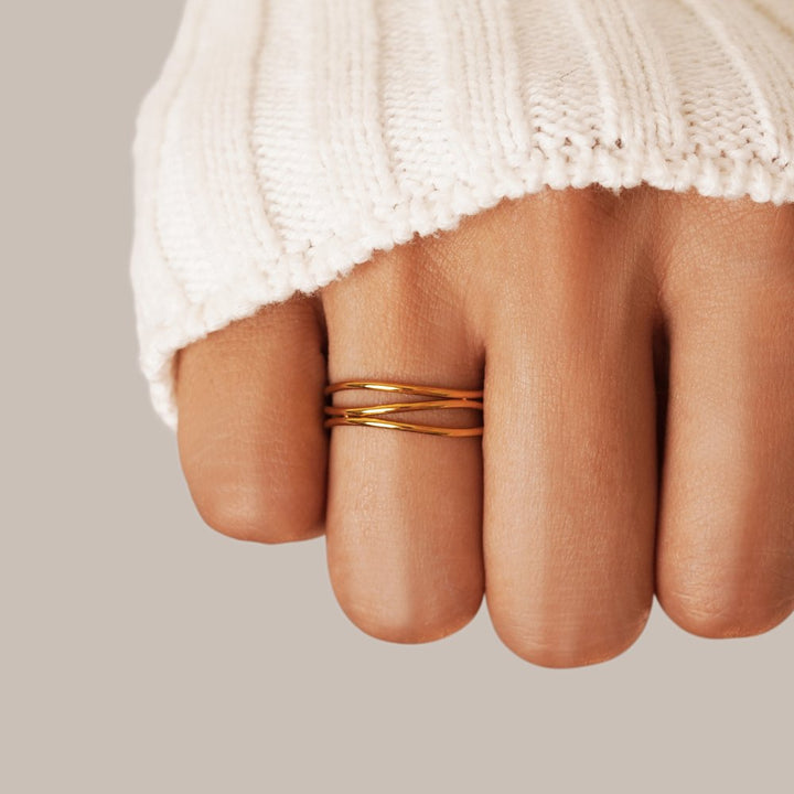 Bucle Infinito - Anillo de Oro