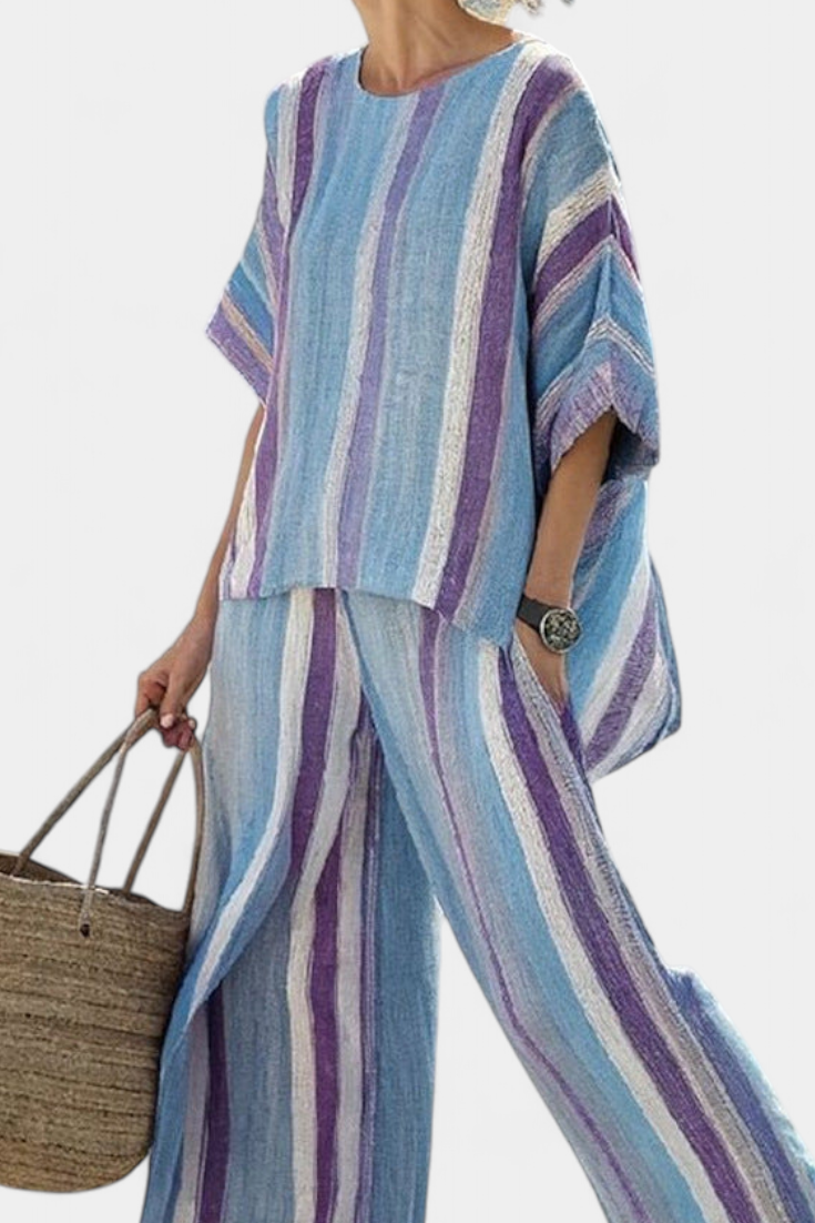 Ginevra — Top elegante en tono malva pastel y pantalones de lino a rayas